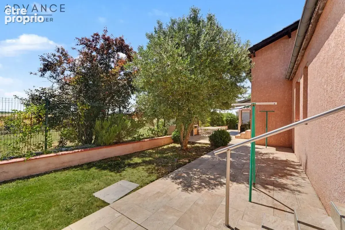 SEYSSES - Maison avec garage, dépendances & piscine - photo 10