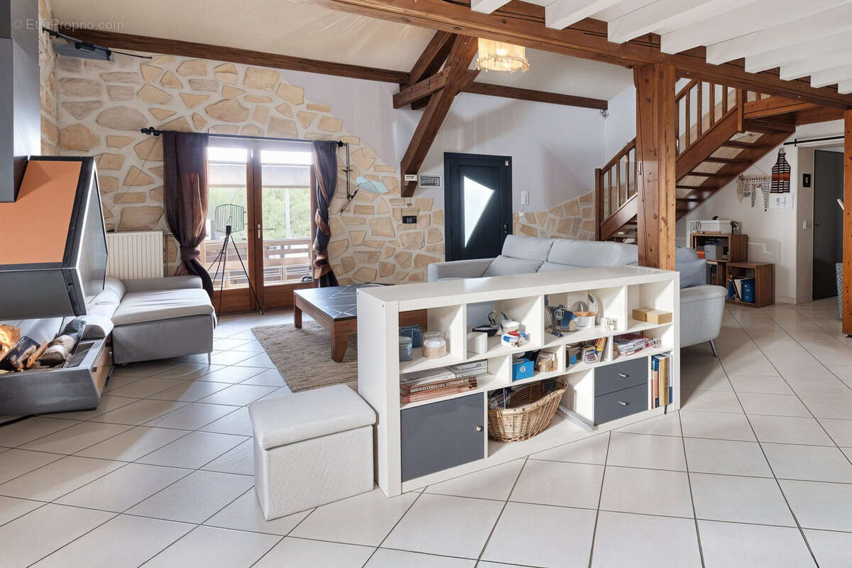 Maison à MIONS
