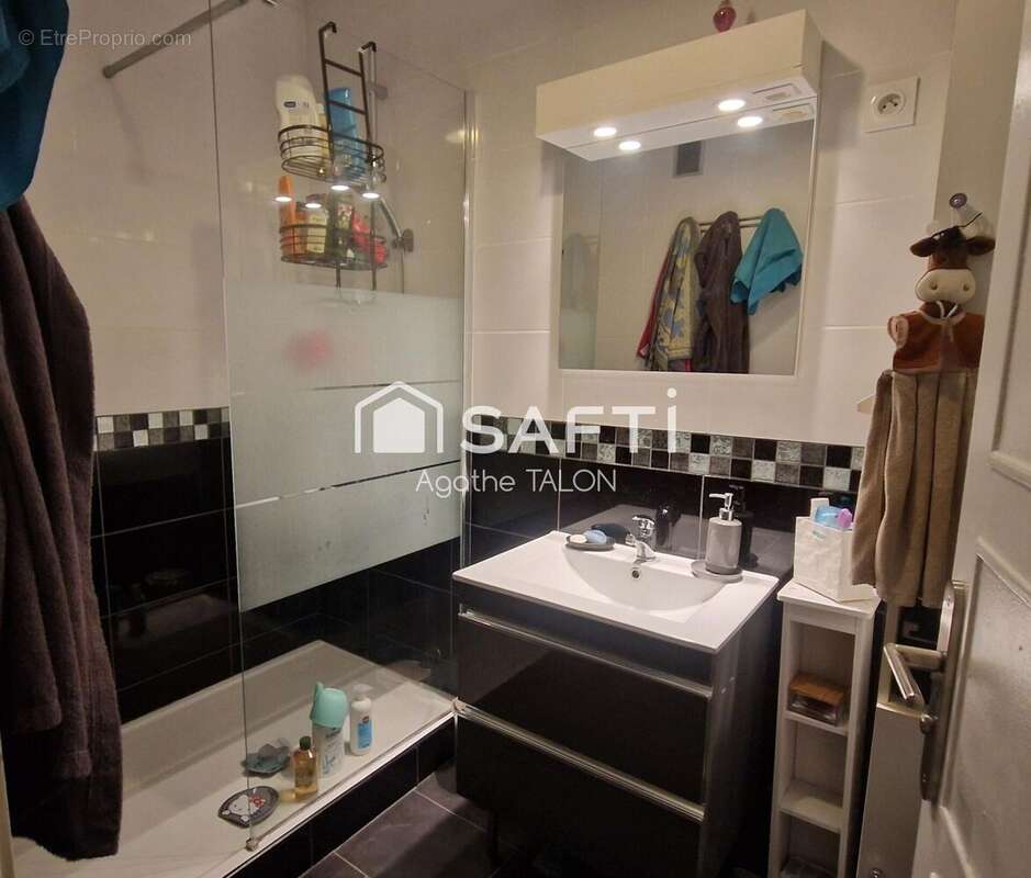 Photo 7 - Appartement à RILLIEUX-LA-PAPE