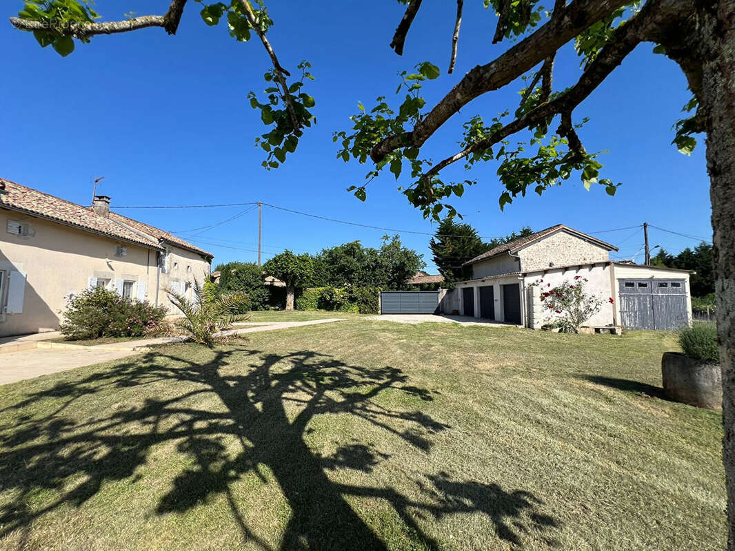 Maison à BRUX