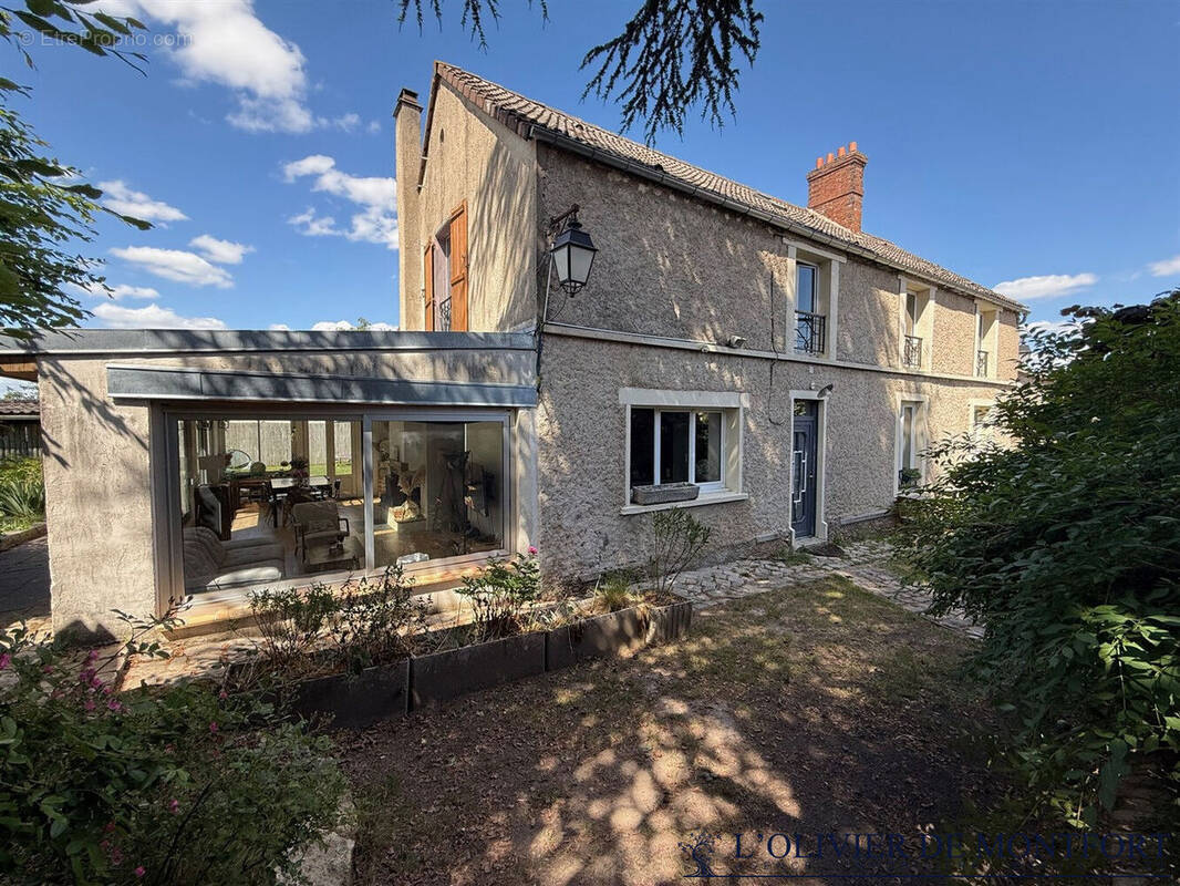 Maison à LE TREMBLAY-SUR-MAULDRE