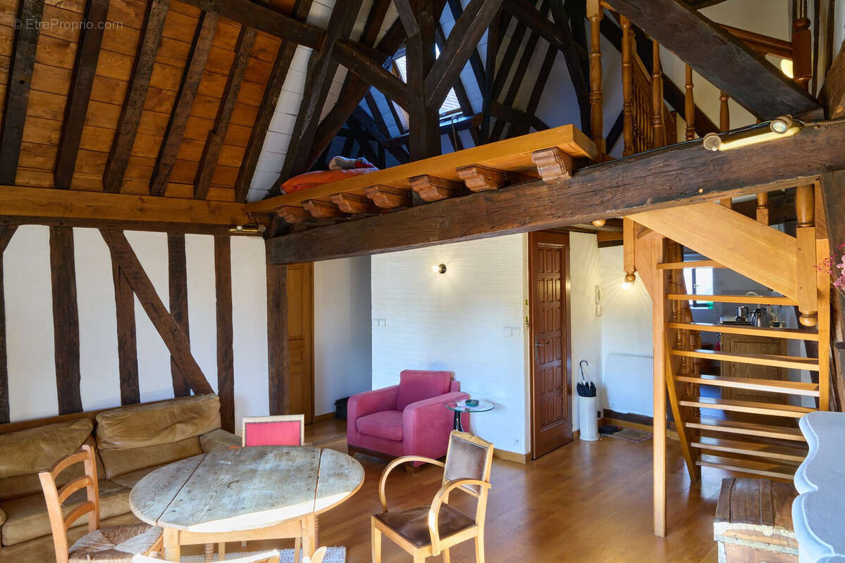 Appartement 82 m² à Troyes  - photo 2