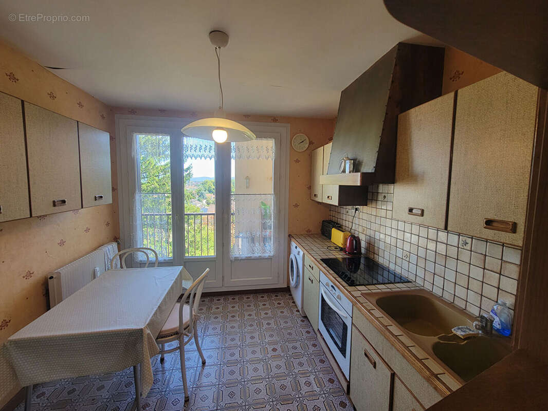 Appartement à PONT-DE-CHERUY