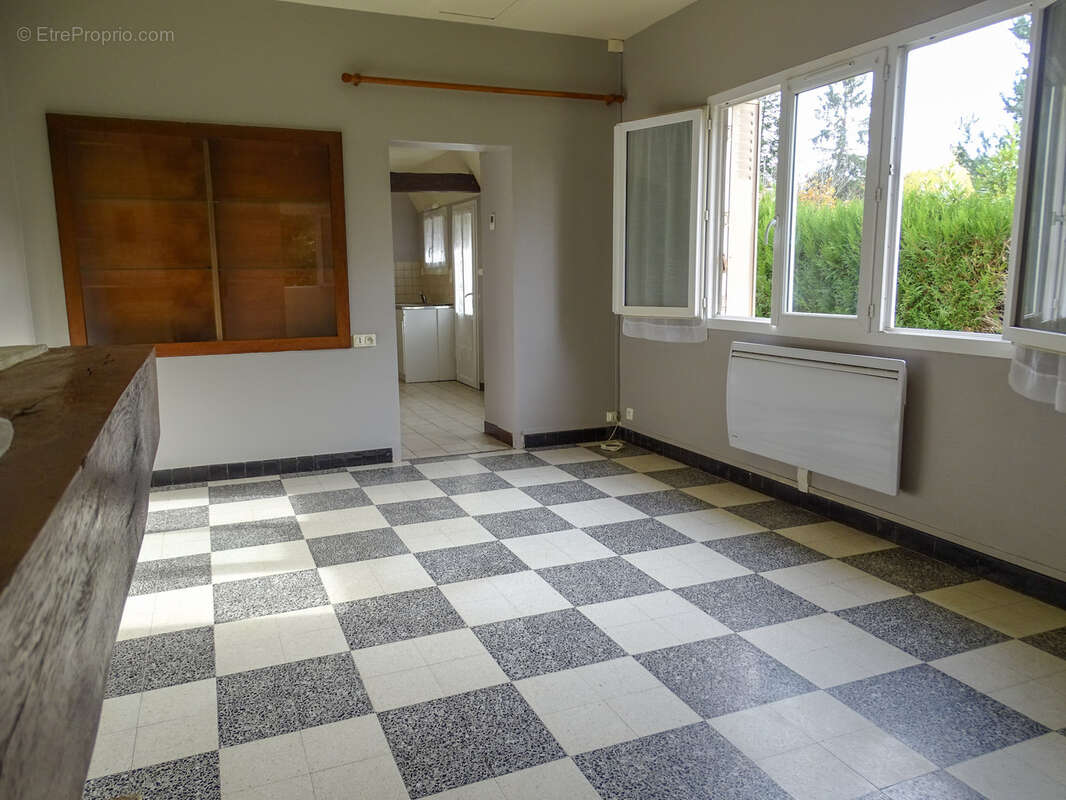 Maison à CHATRES-SUR-CHER