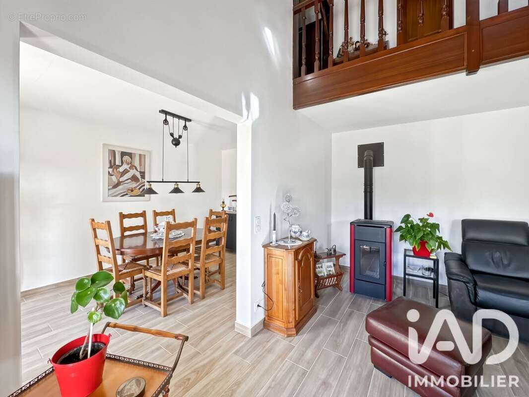 Photo 3 - Maison à YERRES
