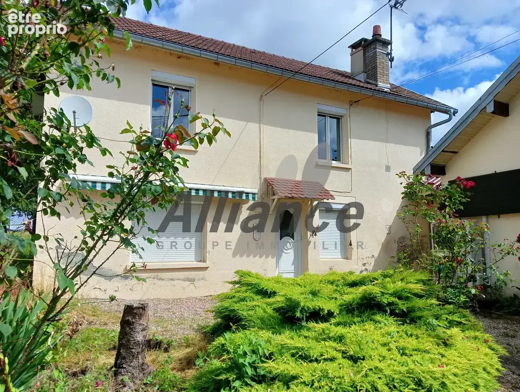 Jolie maison avec garage, terrain et dependance - photo 4