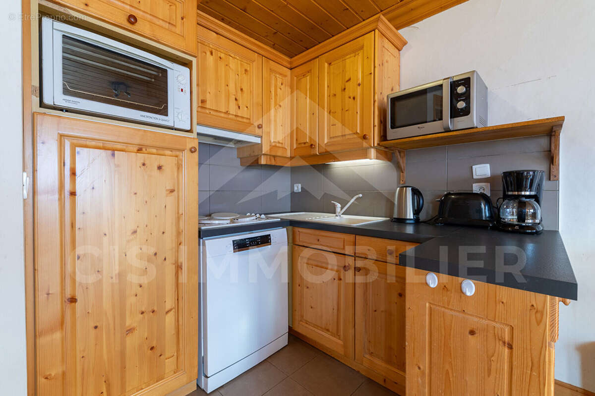 Appartement à LES ALLUES