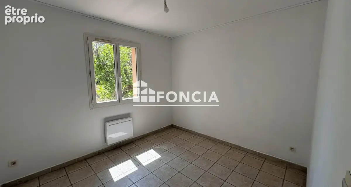 Villa de plain-pied 3 chambres — Cannes-et-Clairan  Terrain 900 m² - photo 6