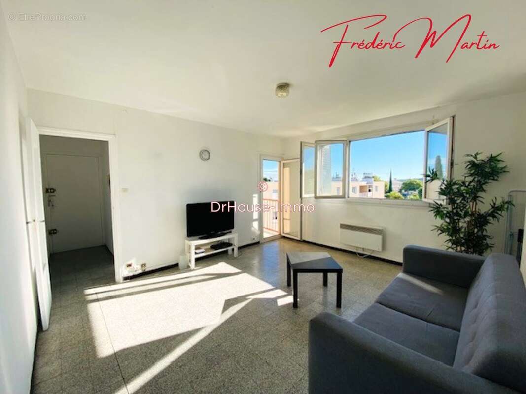 Appartement à UZES