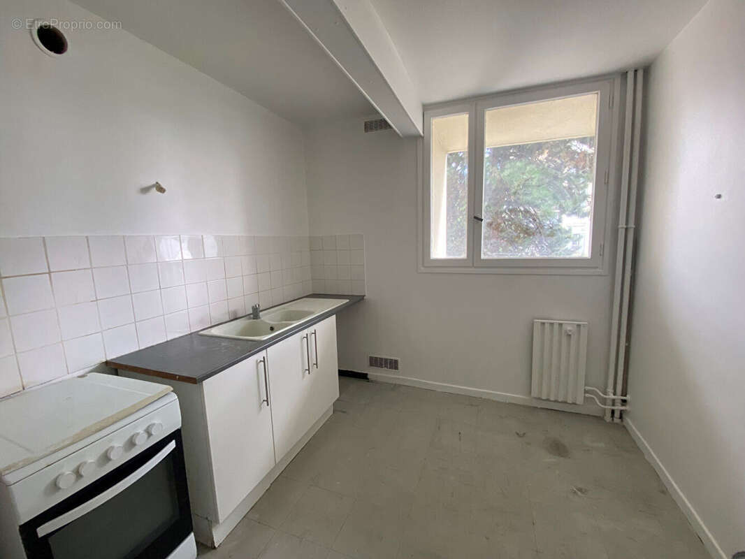 Appartement à CHILLY-MAZARIN