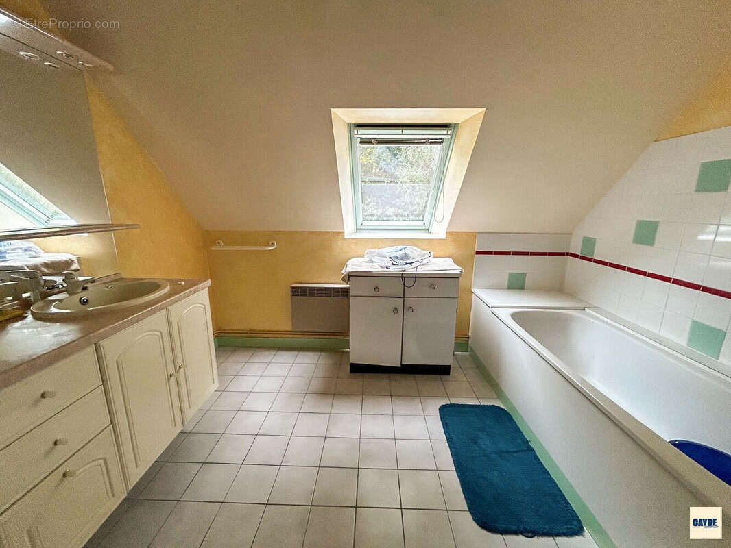 Maison 103 m² à Saint-Malo  - photo 7