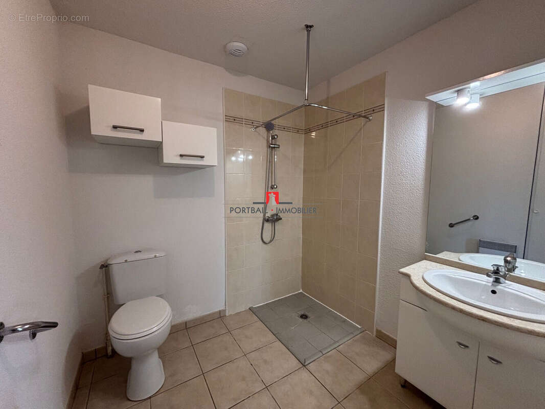 Maison à SAINT-MARTIN-LACAUSSADE