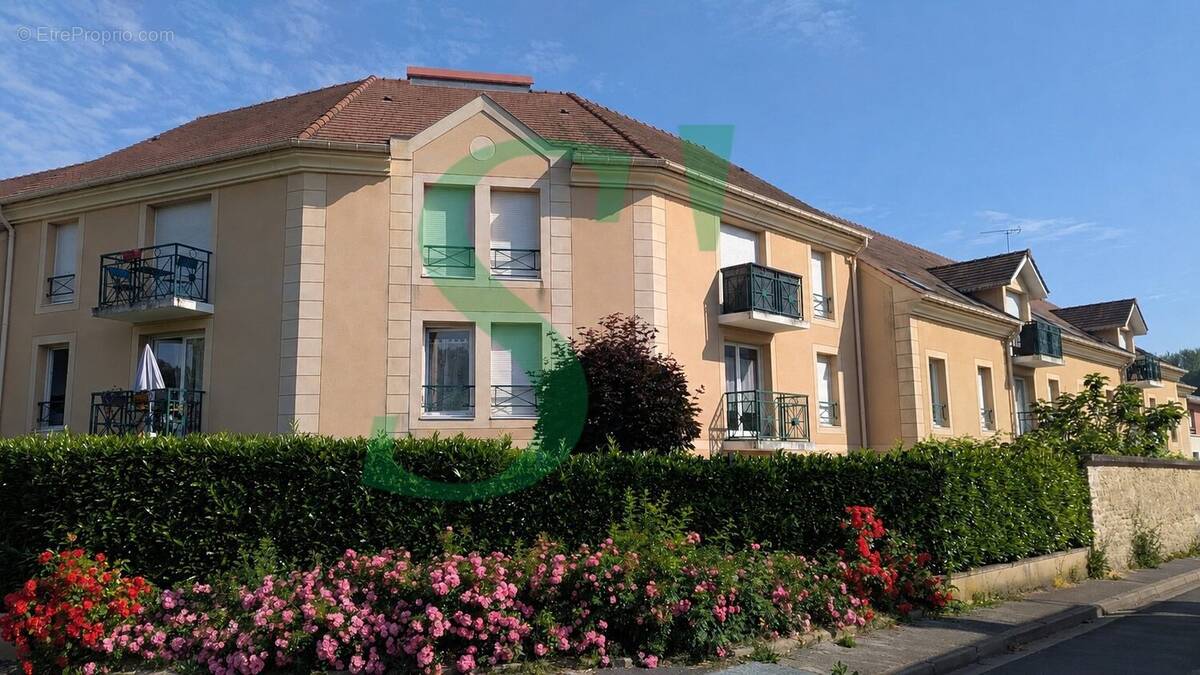 Appartement 86 m² à Chaumont-En-Vexin  - photo 1