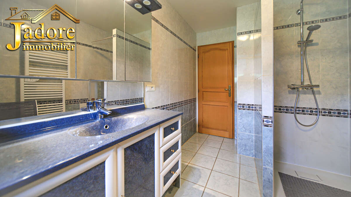 Maison au calme - photo 9