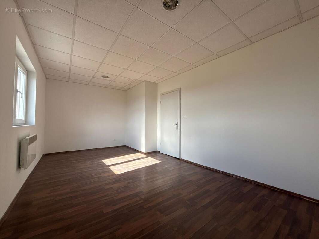 Commerce 300 m² à Crehange  - photo 5