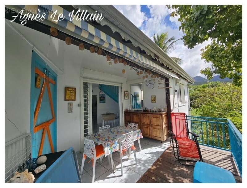 Appartement à DESHAIES