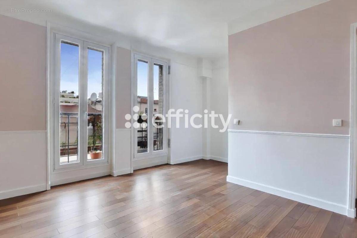 Appartement à SAINT-OUEN