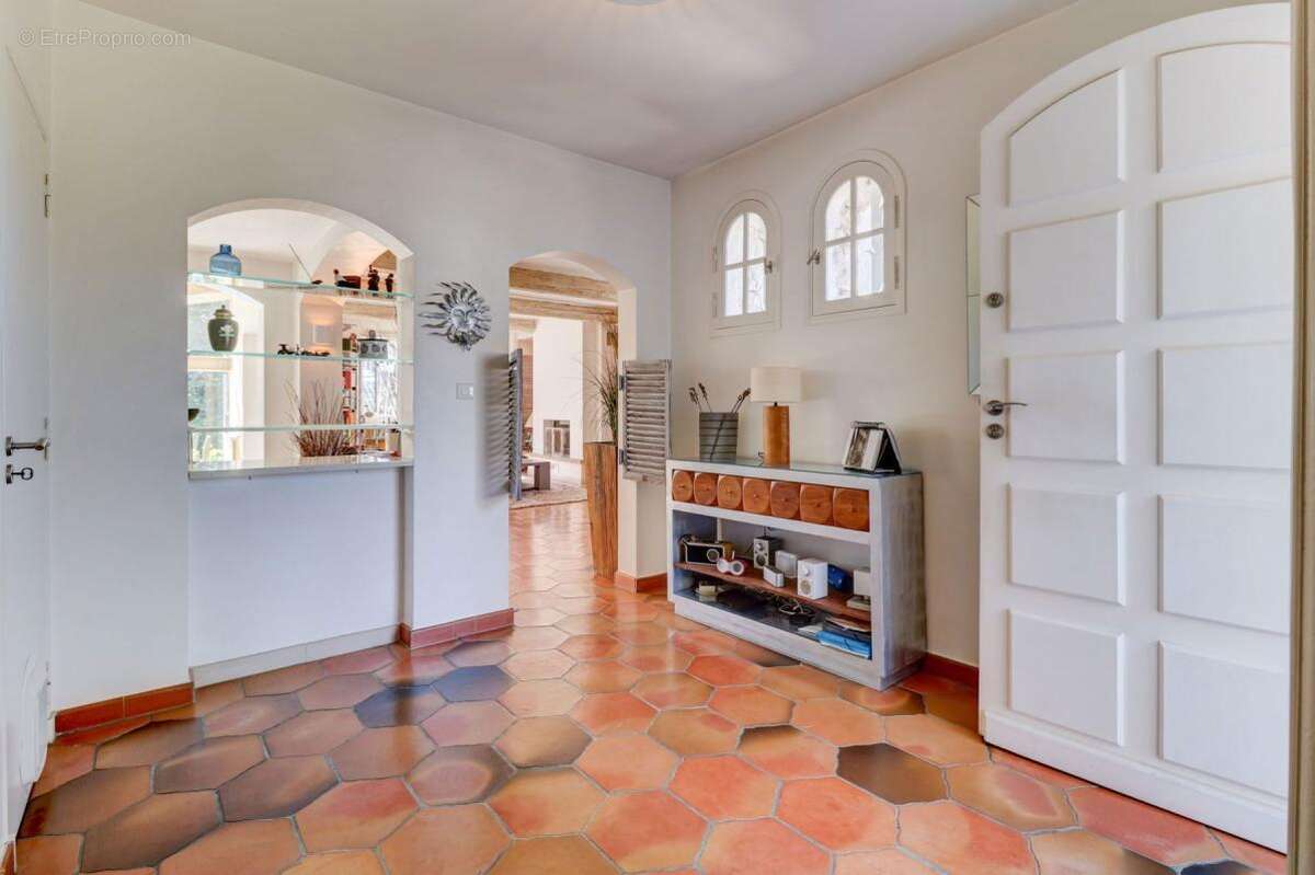 Maison à MOUANS-SARTOUX