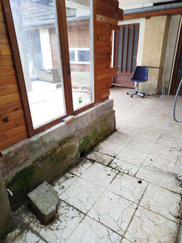 Appartement à CHAUX-LES-PORT