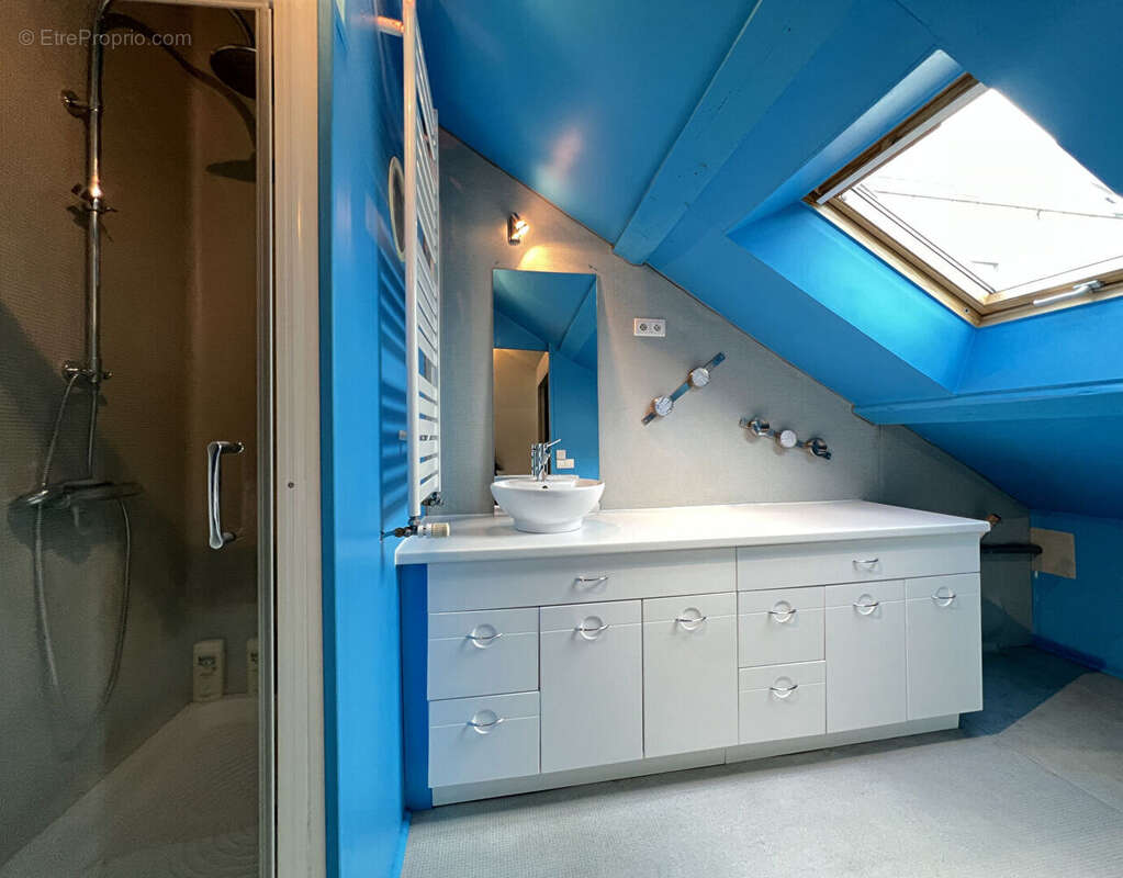 Appartement à LONS-LE-SAUNIER