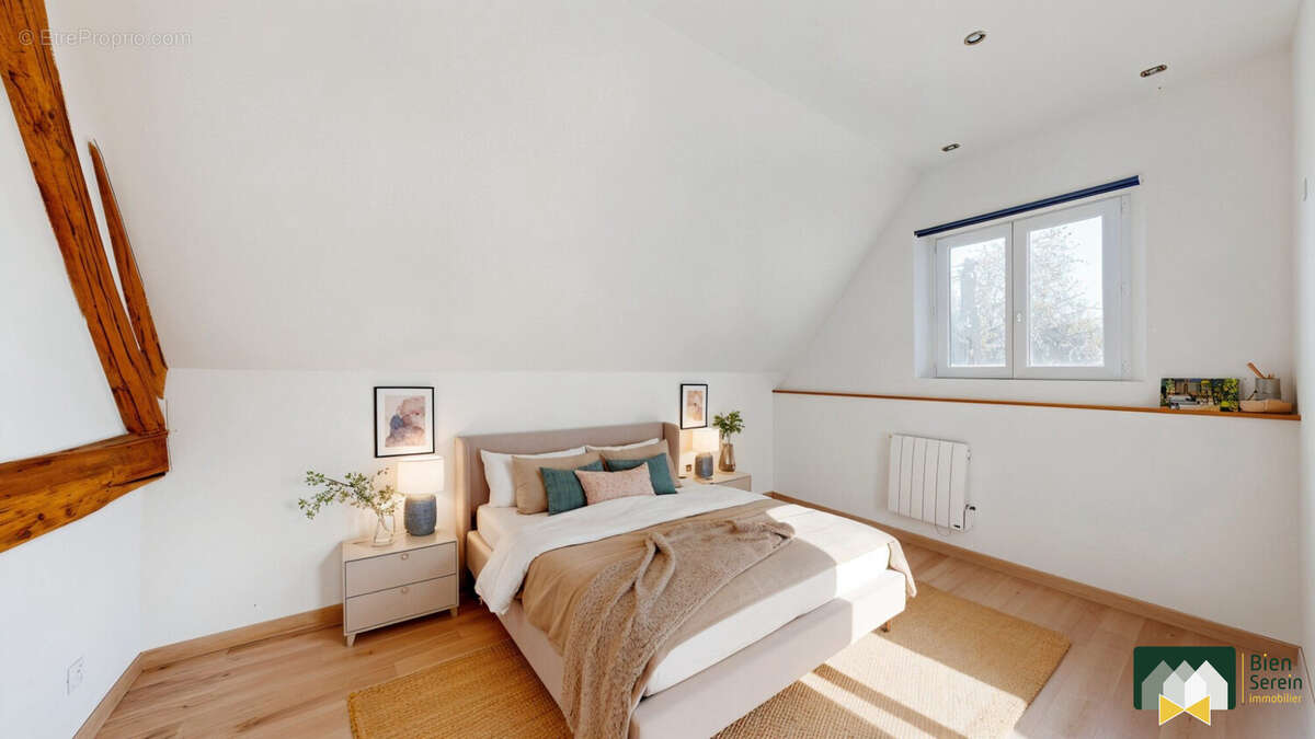 Maison à CHAMPROND-EN-GATINE