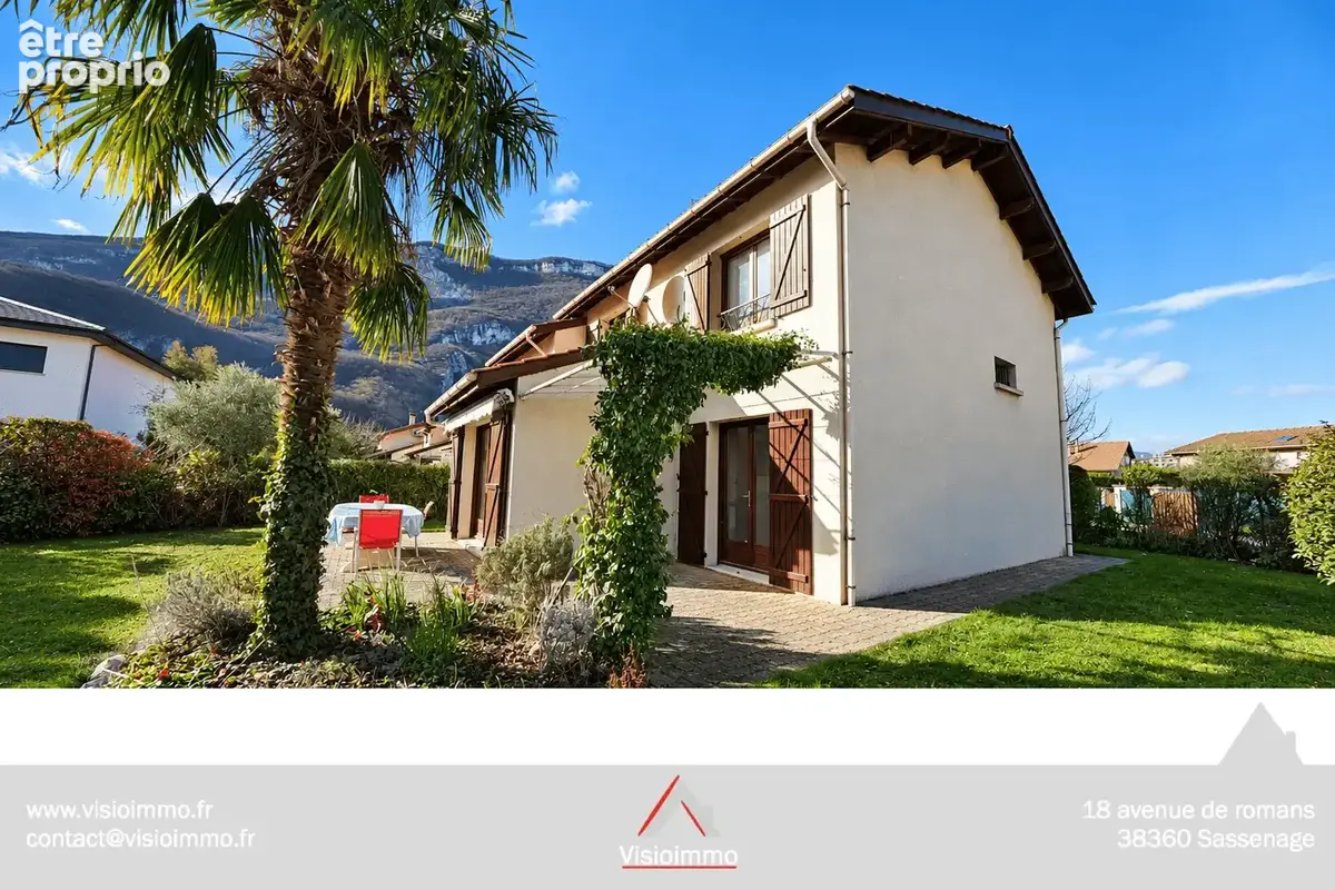 Photo Maison à Fontaine au prix de 389 000€