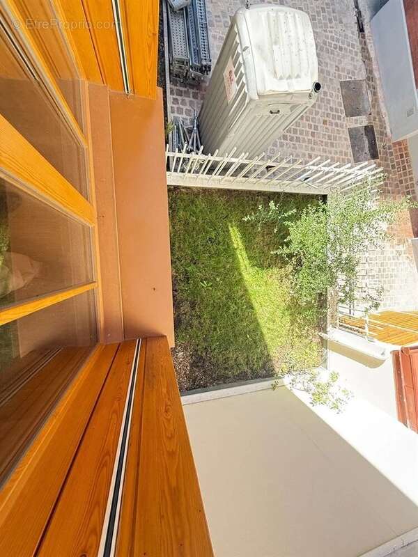 Maison à PARIS-12E