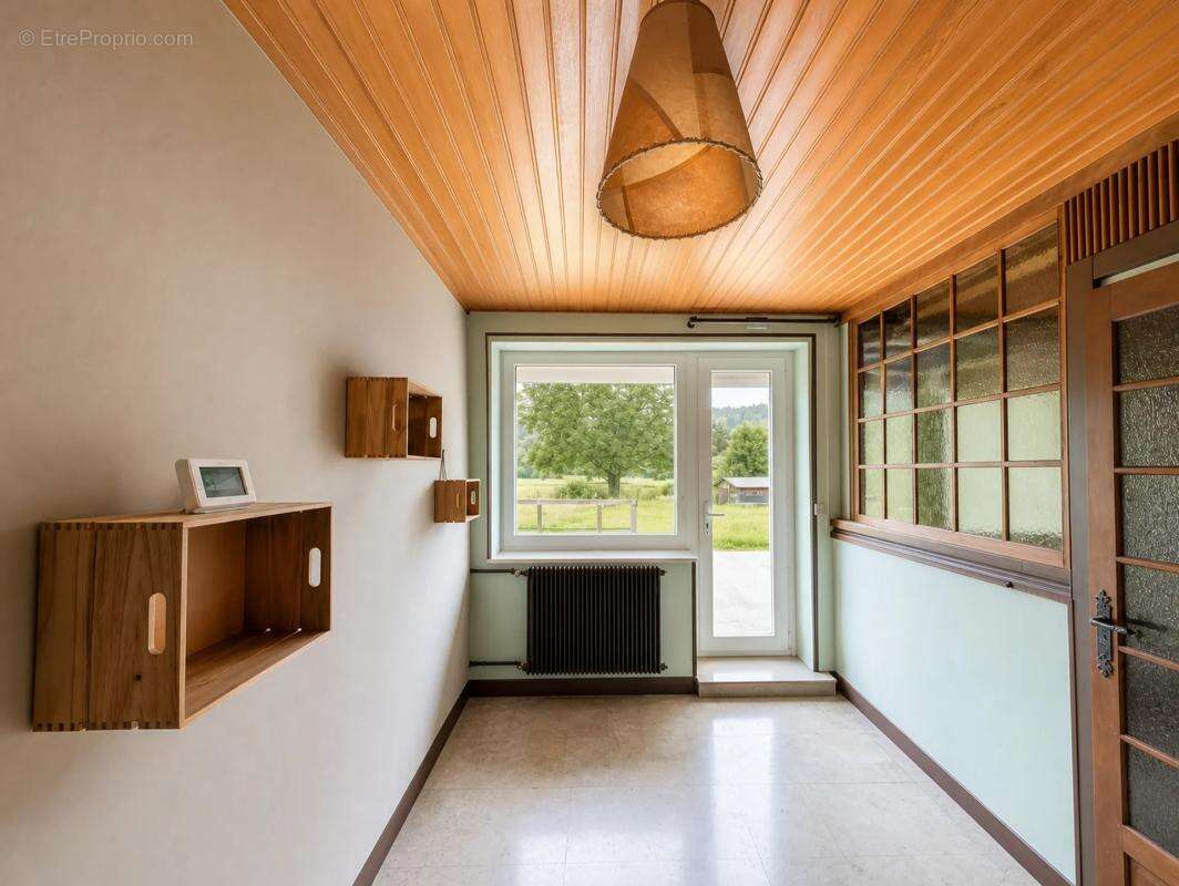 Maison 15 pièces de 390 m² à Nanchez - photo 2