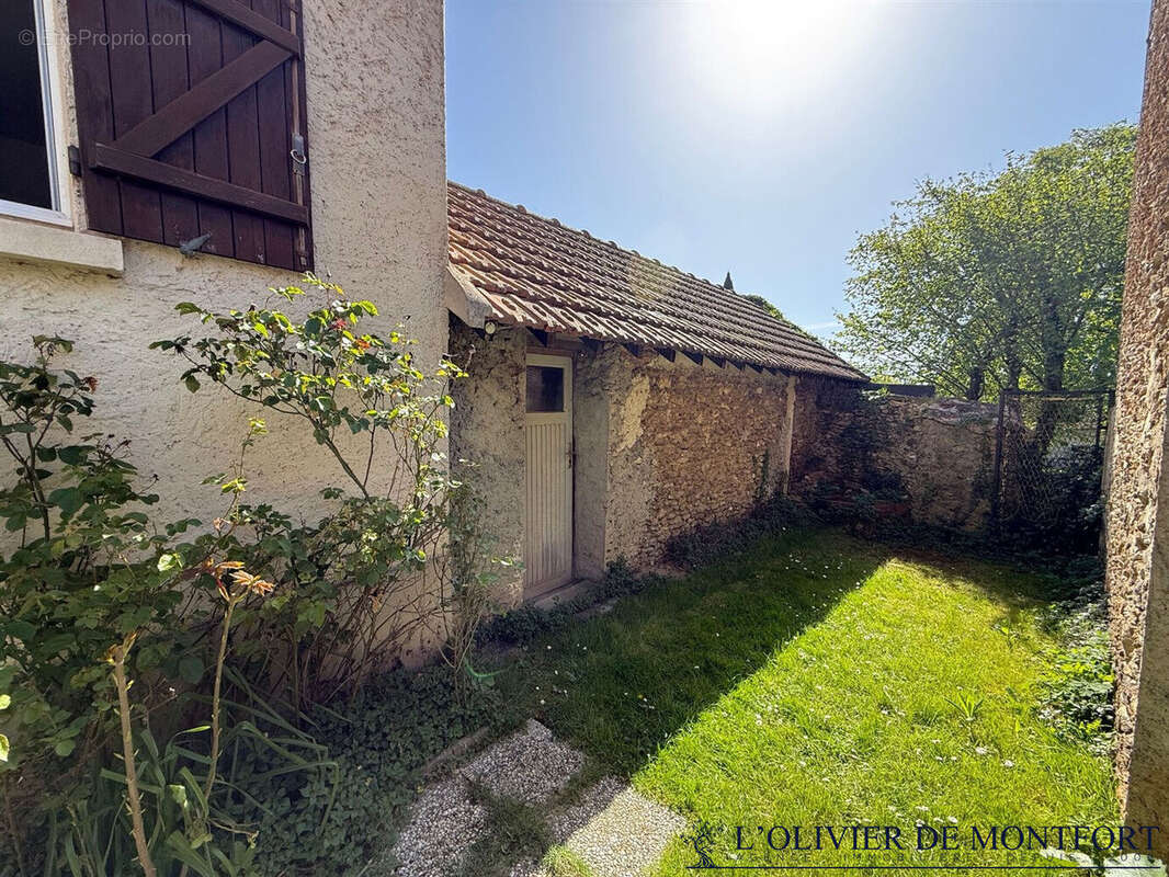 Appartement à MONTFORT-L'AMAURY