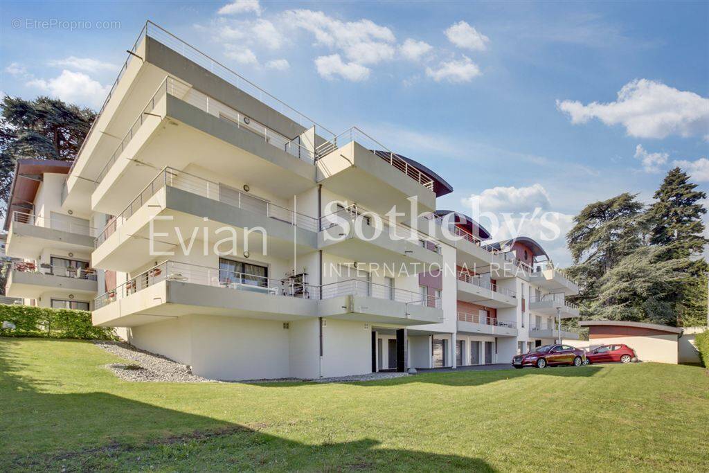 Appartement à EVIAN-LES-BAINS