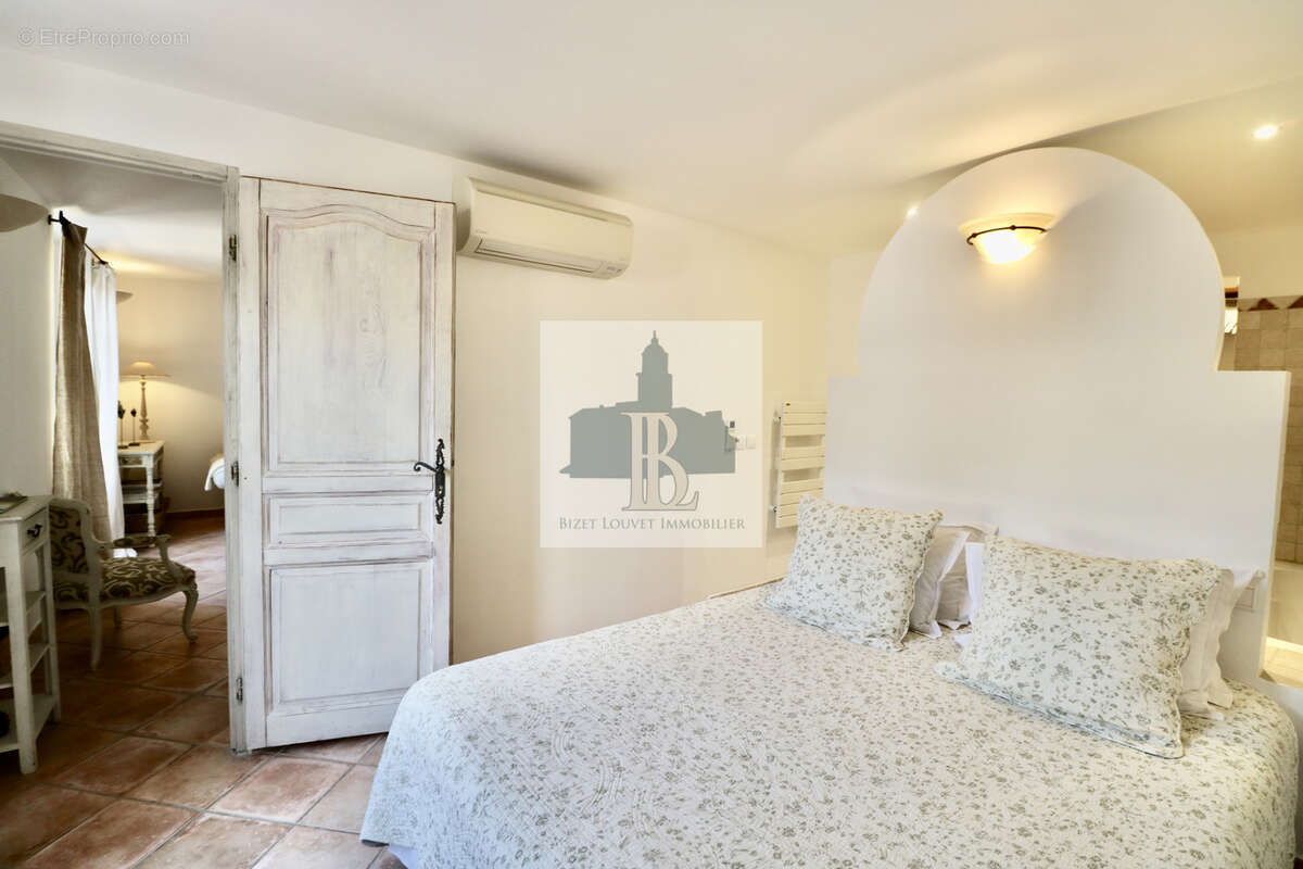 Exclusivité, Saint-Tropez, appartement au coeur du village - photo 7