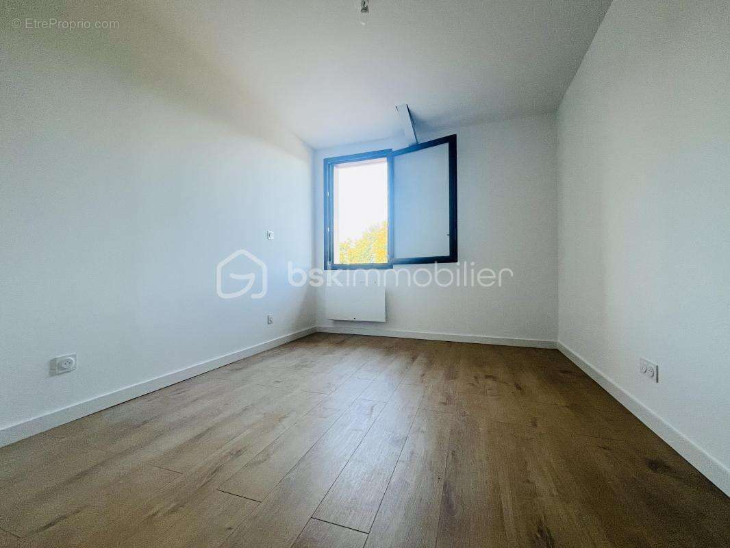 Maison à SAINT-DIDIER-DE-FORMANS