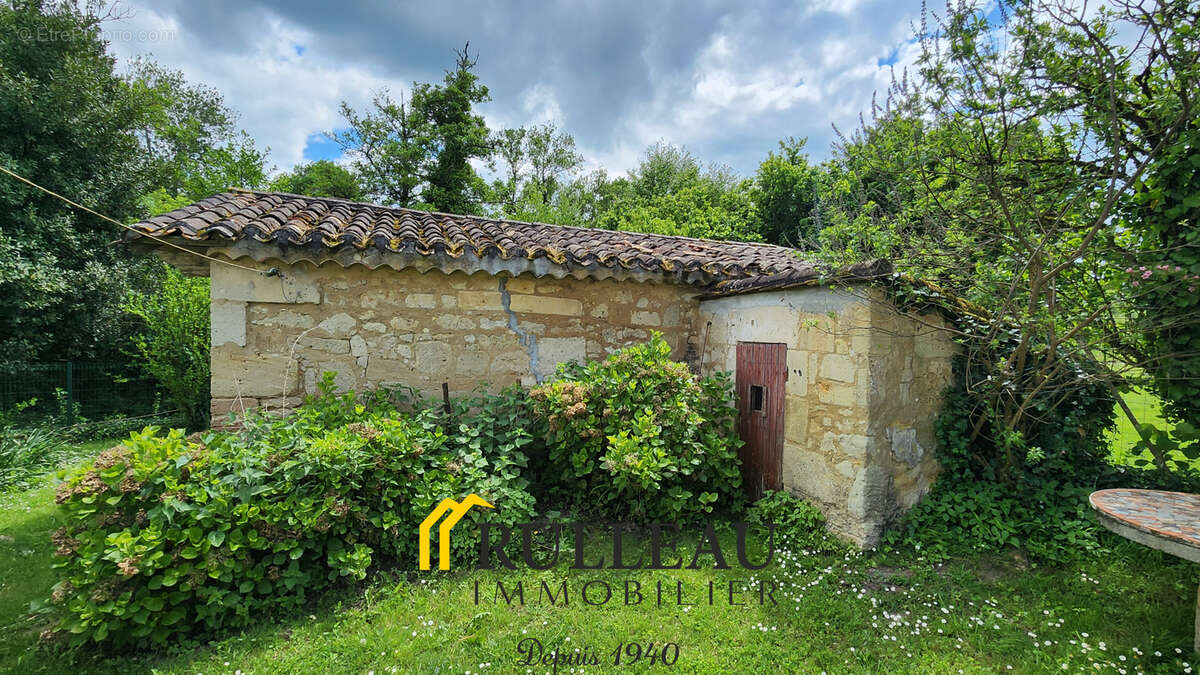 Maison à SALIGNAC