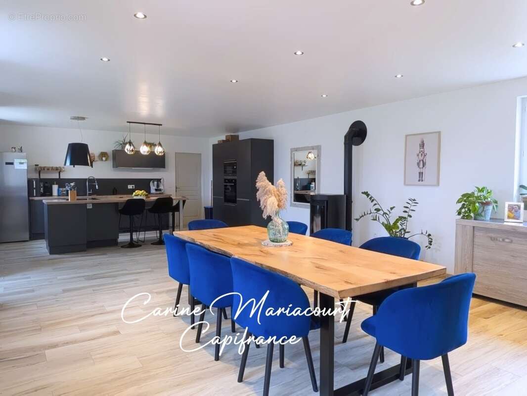 Superbe maison familiale rénovée avec charme et volumes exceptionnels / proche de saint maixent l'ecole (79) - photo 2