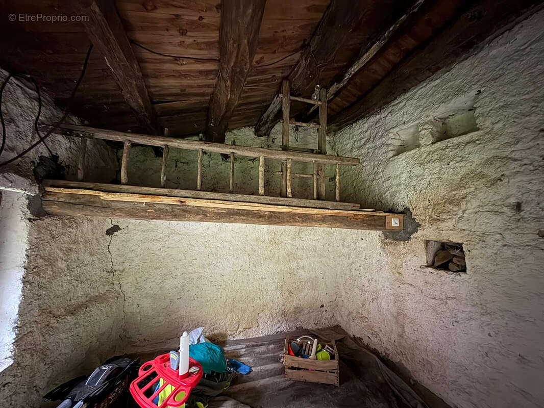 Maison à CASSAGNOLES