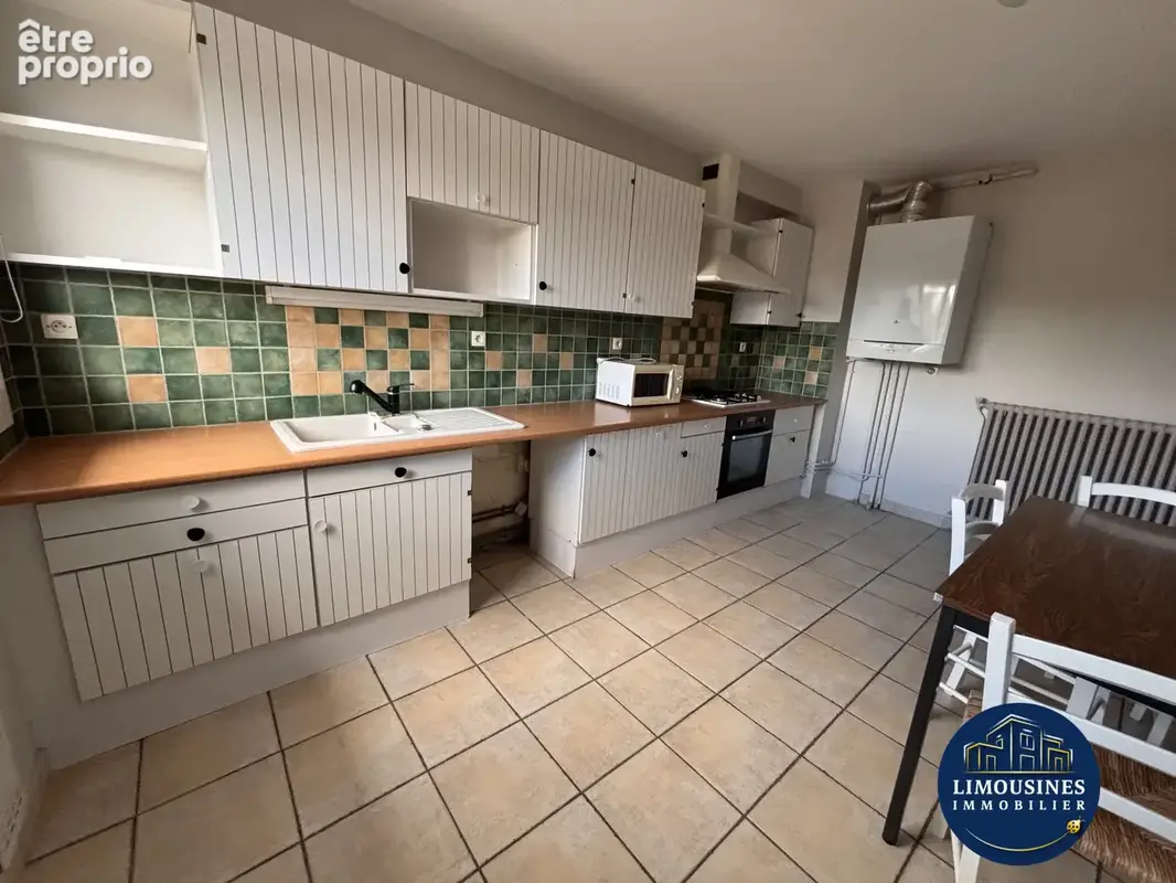 Appartement 5 pièces 108 m² à vendre à Limoges (87100) - photo 3