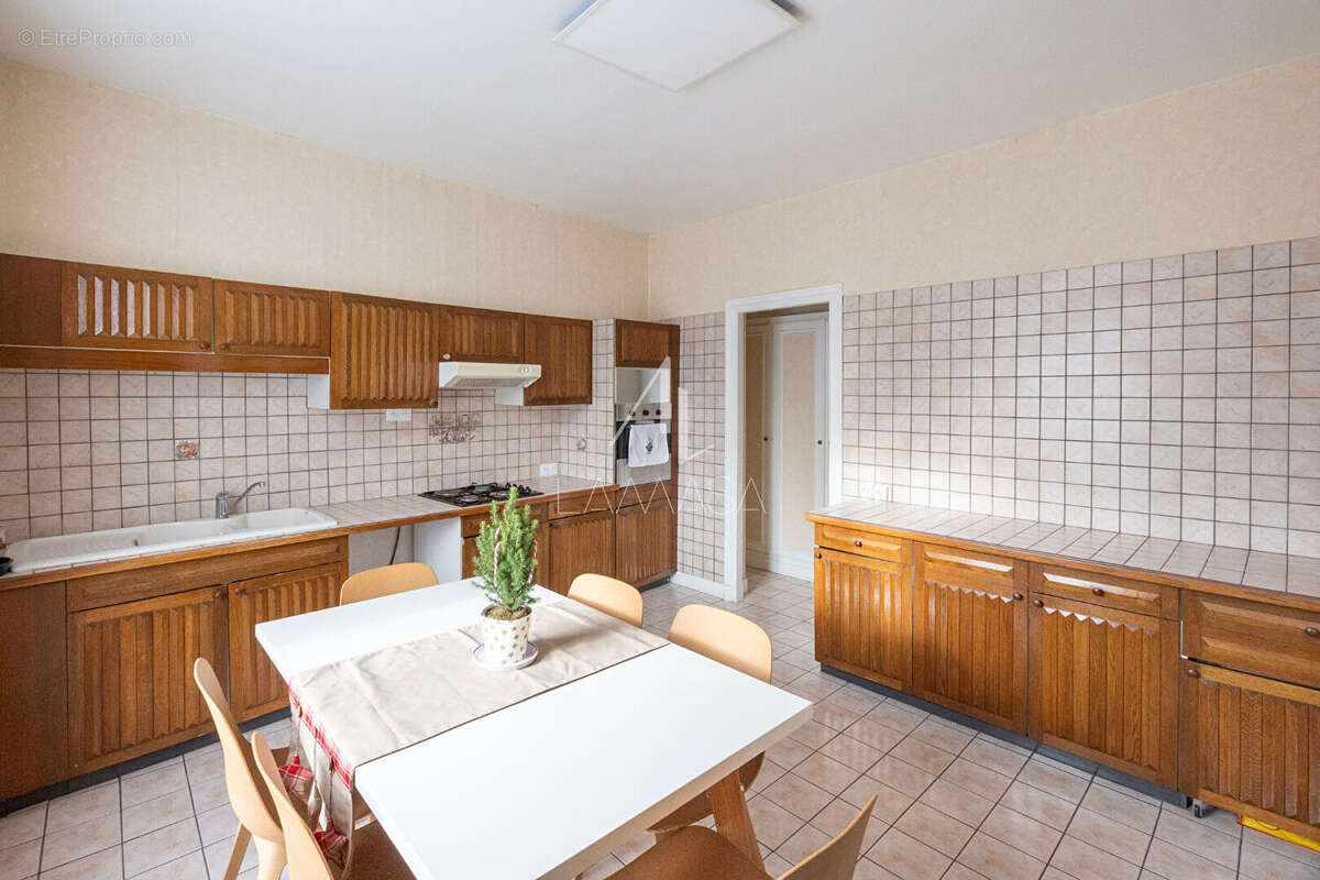 Maison à LAGNY-SUR-MARNE