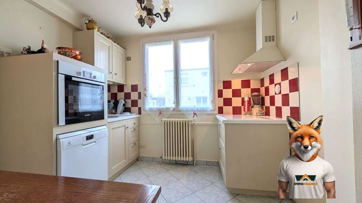 Maison à SAINT-JULIEN-LES-VILLAS
