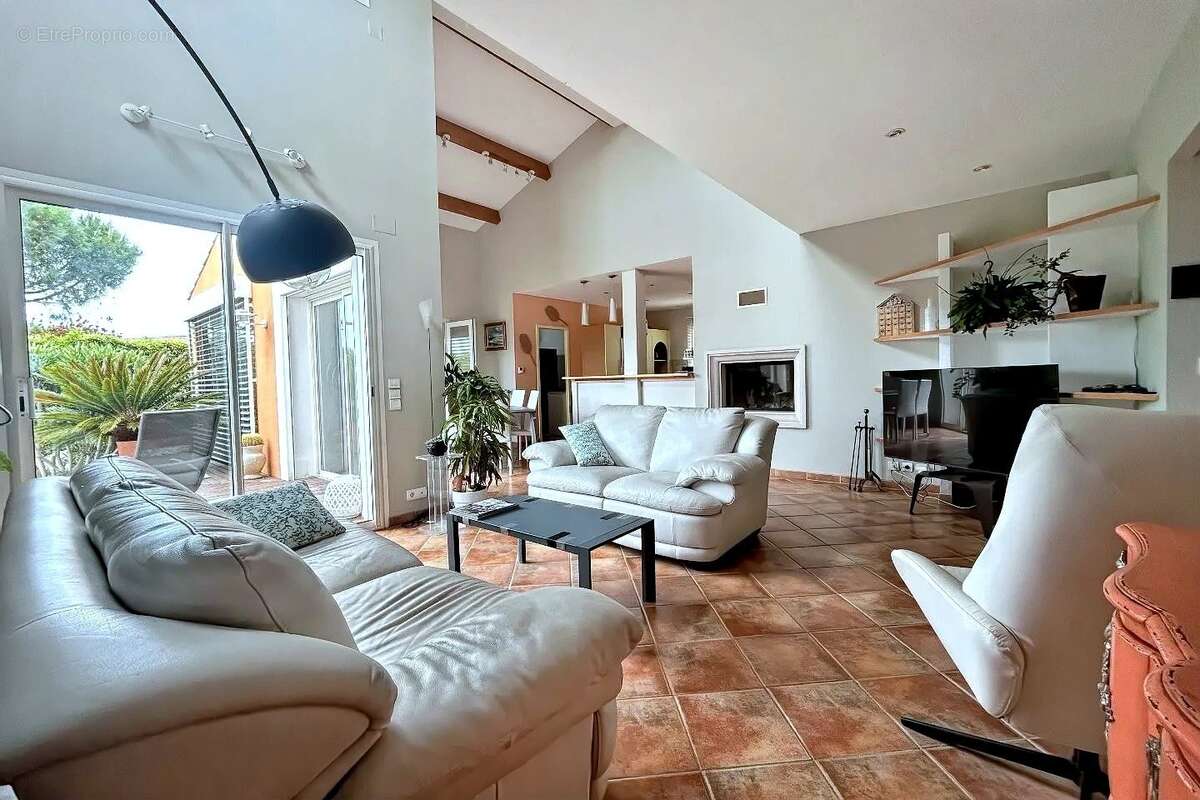 Maison à MEZE