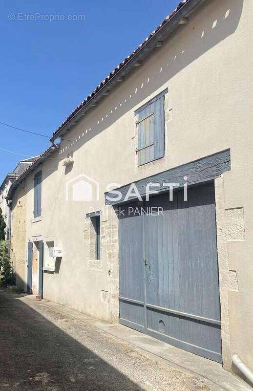 Maison 42 m² à Dampierre-Sur-Boutonne  - photo 2
