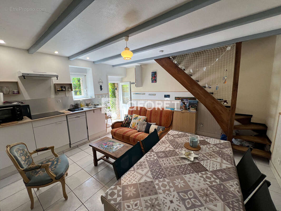 Maison à PLEUBIAN