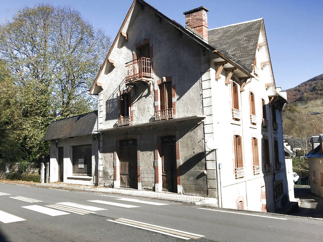 Maison à SARRANCOLIN