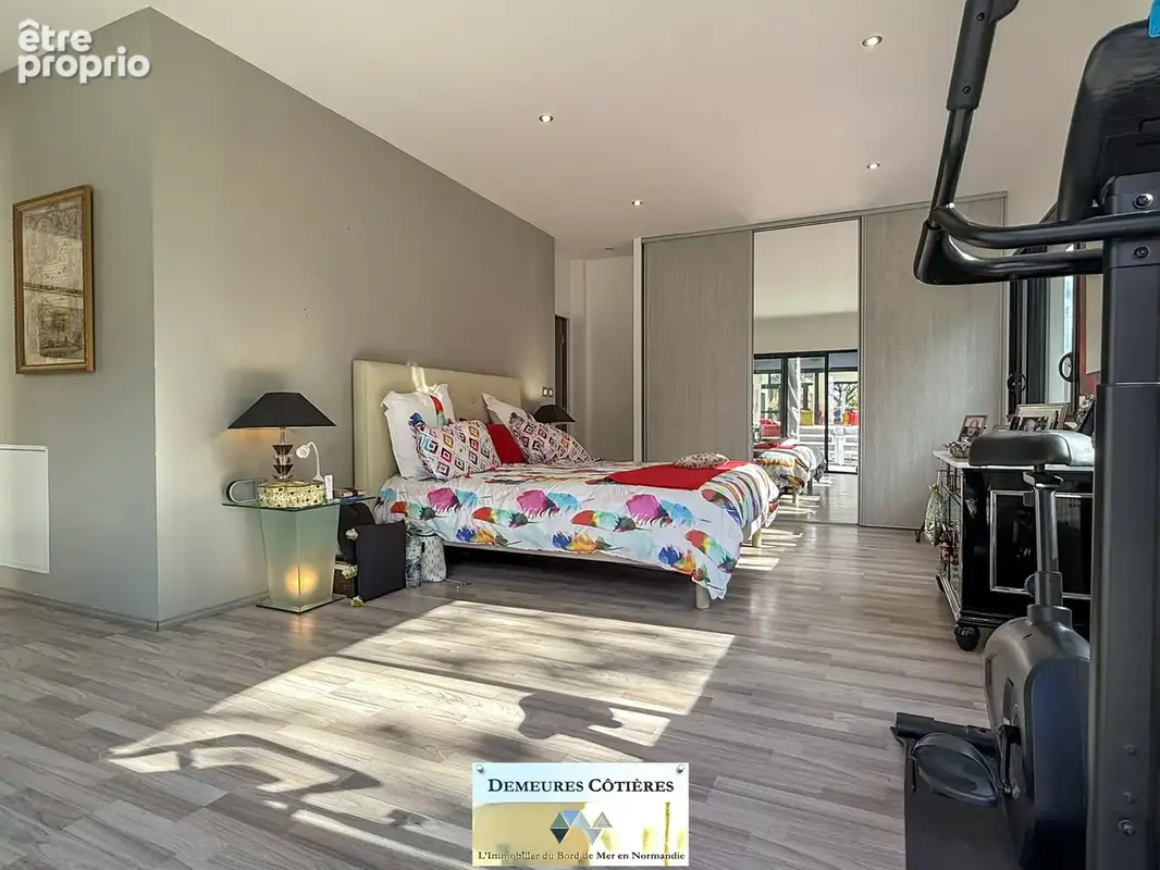 Octeville-sur-Mer   Propriété contemporaine de 253 m2 avec garage, hammam et jacuzzi - photo 25