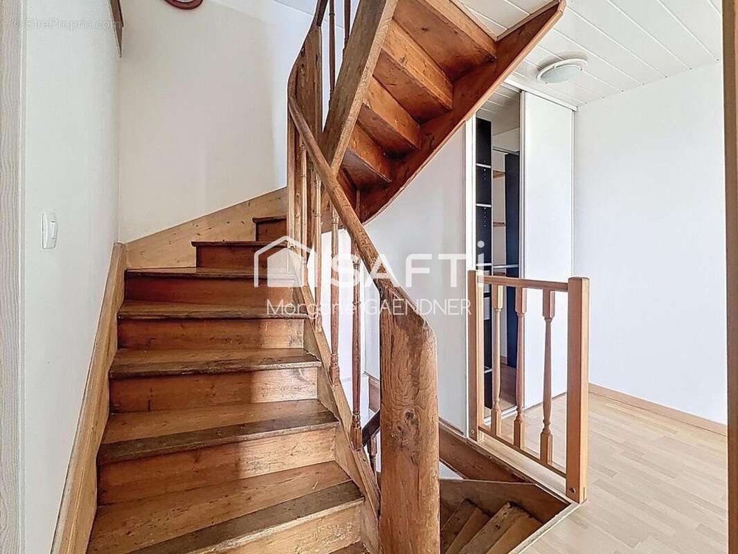 Maison 95 m² à Plougastel-Daoulas  - photo 2