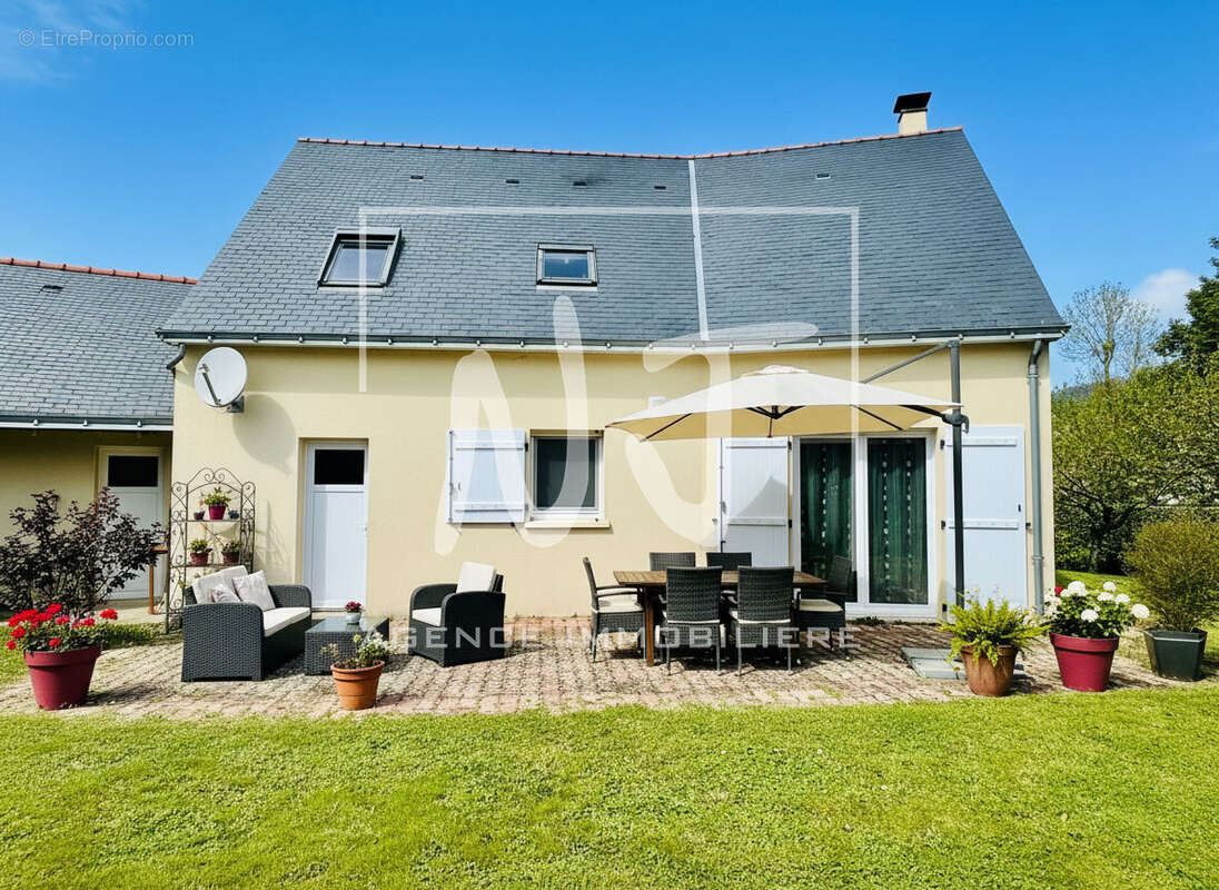 Maison à JUIGNE-SUR-LOIRE