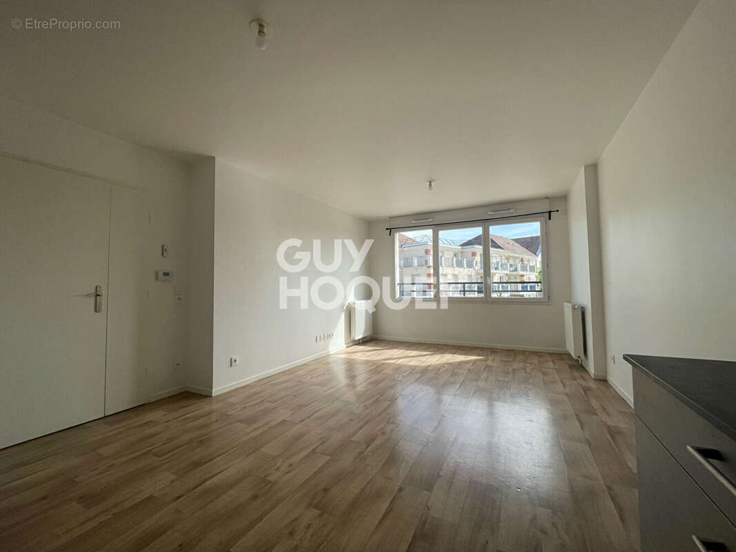 Appartement à OZOIR-LA-FERRIERE