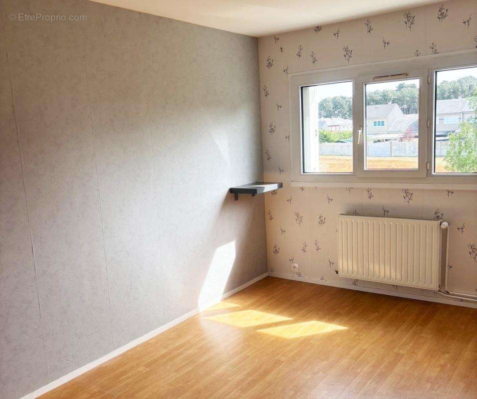 Appartement à MULSANNE