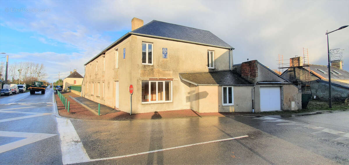 Maison à ISIGNY-SUR-MER