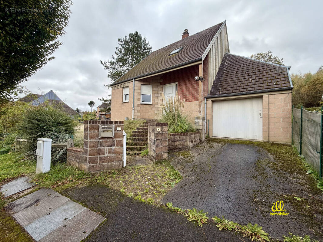 Maison à VIREUX-MOLHAIN