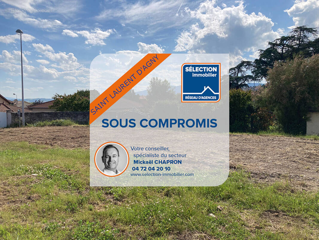 Terrain à SAINT-LAURENT-D'AGNY